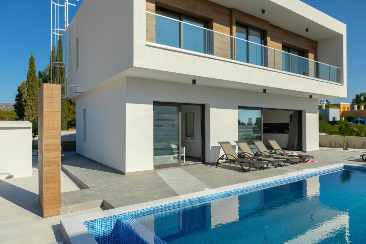 Villa Andre, Walking Distance To Coral Bay Peyia Dış mekan fotoğraf