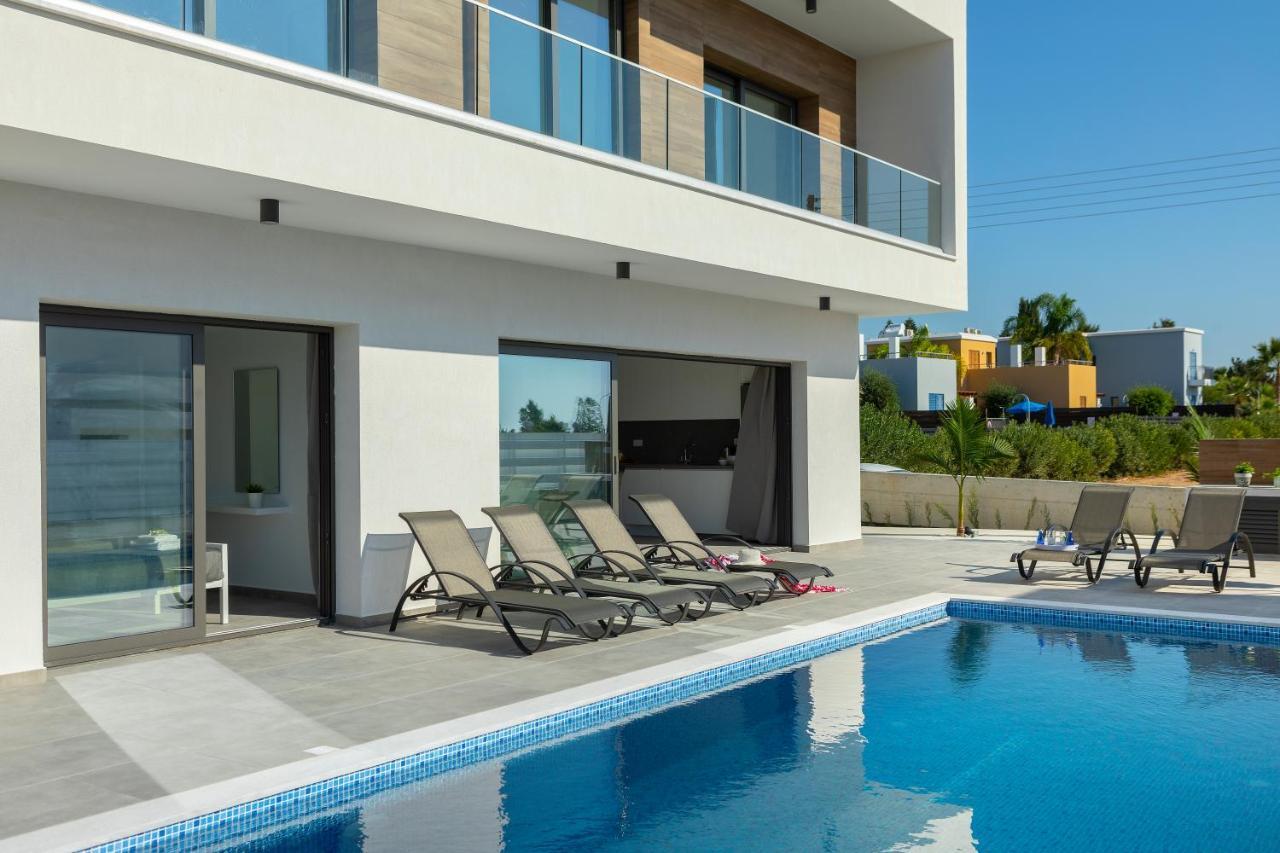 Villa Andre, Walking Distance To Coral Bay Peyia Dış mekan fotoğraf
